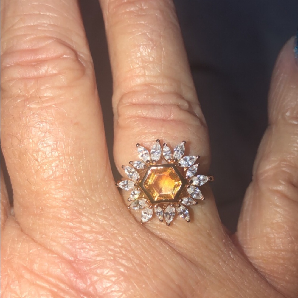 Peach Ombré Crystal Ring